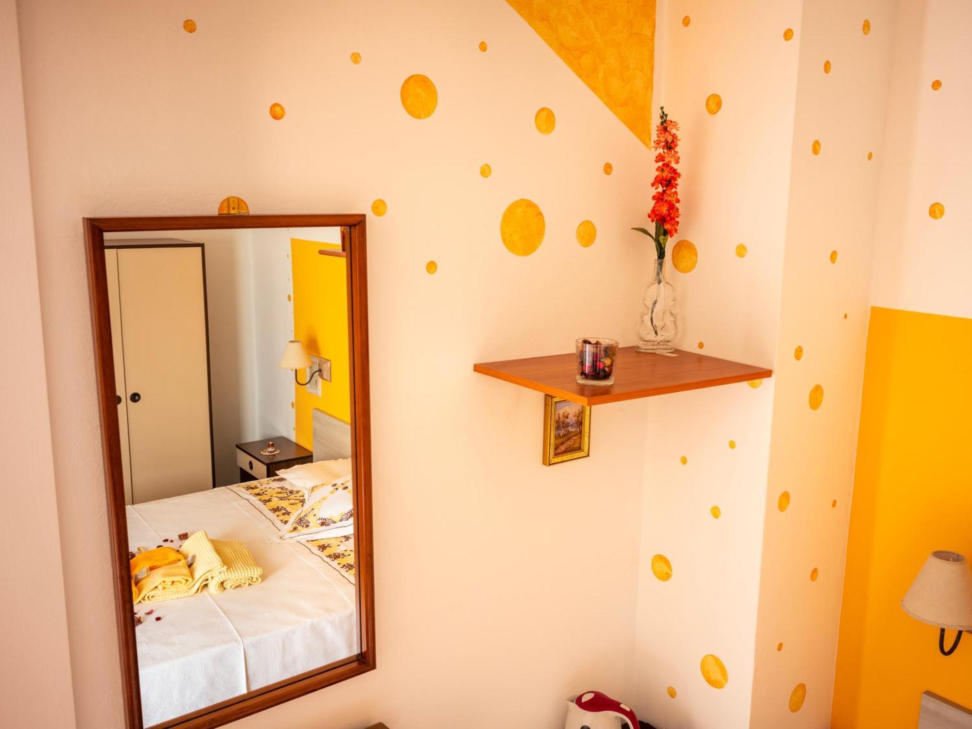 B&B La Vittoria Crone Ngoại thất bức ảnh